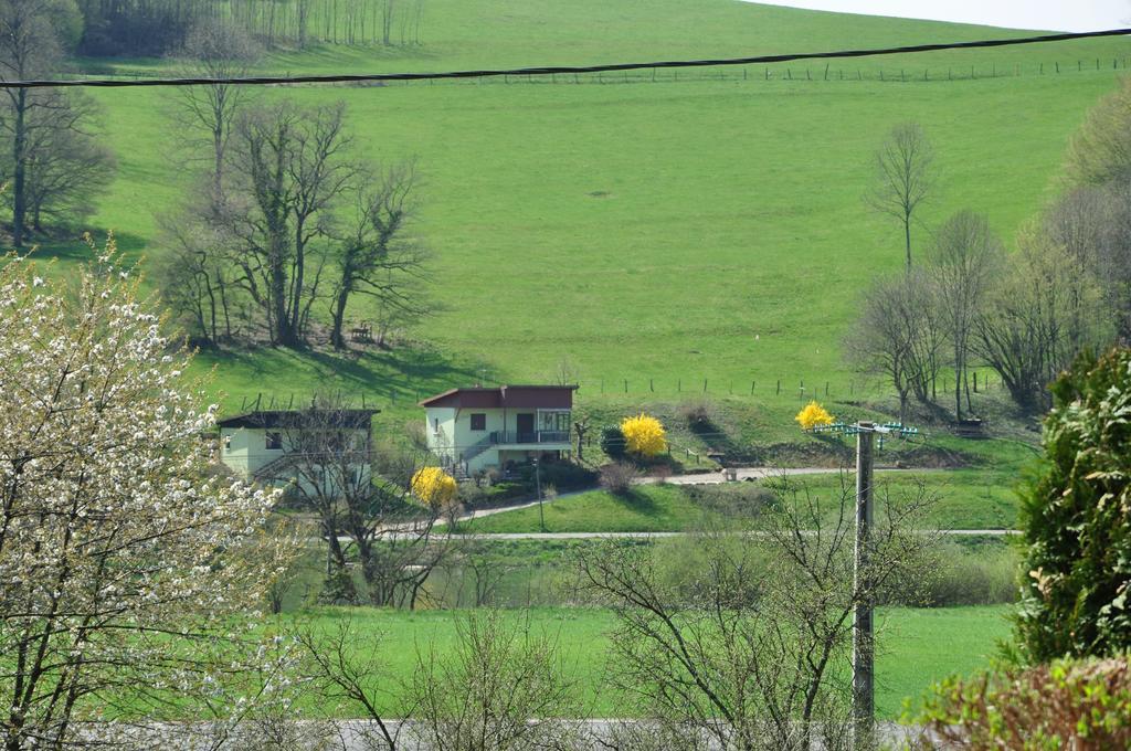 Le Relais De La Vallee Hyèvre-Paroisse エクステリア 写真